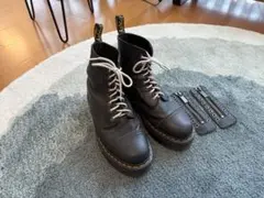 Item thumbnail for item 26e2ffa9-0a45-4795-a21f-a34bfa9ef4aa