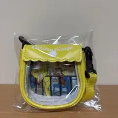 おさるのジョージ シーンデザインポーチ 黄色　メルカリ便　最安値