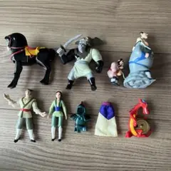 ディズニー ムーラン フィギュア 8個セット マクドナルド 激レア マクドナルドハッピーセット ディズニー ムーラン 8種