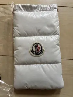 モンクレールフラグメントケース