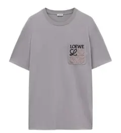 LOEWE 刺繍ロゴ グレーTシャツ 平野紫耀君着用色違い LOEWE 刺繍ロゴ グレーTシャツ 平野紫耀君着用色違い