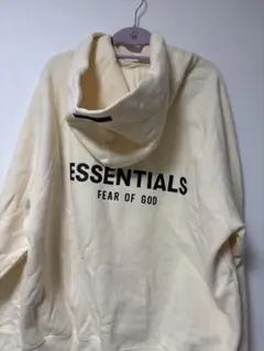 ESSENTIALS フード付きパーカー クリーム色
