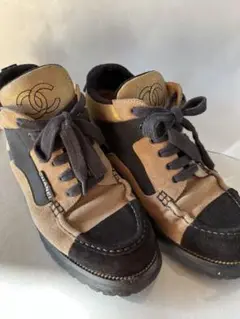 CHANEL スエードレザースニーカーキャメル