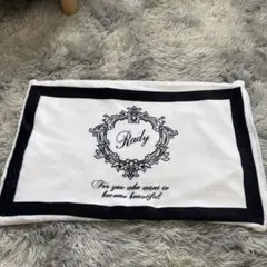 Rady 枕カバー