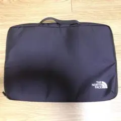 【値下】ノースフェイス シャトルドキュメントホルダー　NM82337 ブラック