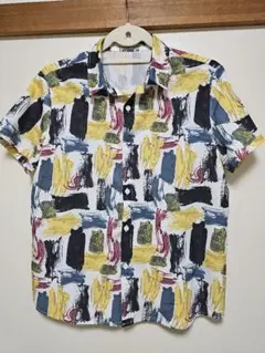 《美品》SHEINカラフル抽象パターン 半袖シャツ