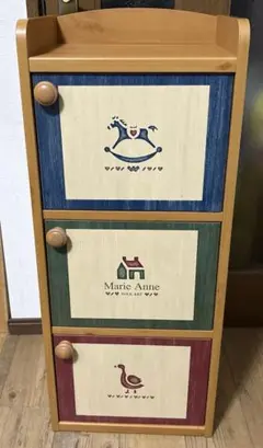 Marie Anne FOLK ART 収納家具、本棚、おもちゃ収納