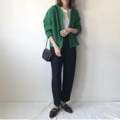 【GU】ストレッチコクーンシルエットアンクルパンツ L ブラック 後ゴム タック
