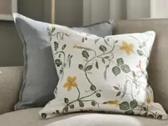 未開封 IKEA エングスパルプマル クッションカバー ホワイト/フローラル