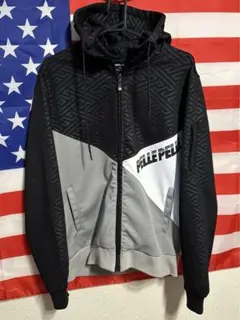 美品　PellePelle パーカー　ペレペレ　ziphoodie