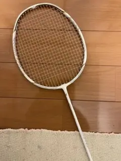 バドミントンラケット アルティウス 01 フィール