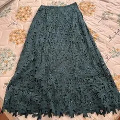 レーススカート