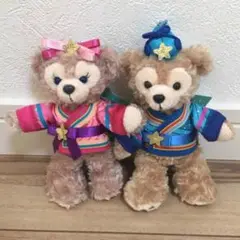 【新品未使用】ダッフィー シェリーメイ ぬいぐるみバッジ １