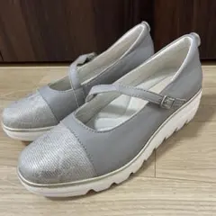 未使用！Bridget Birkinストラップレザーウォーキングパンプス 37