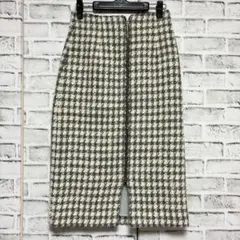 Item thumbnail for item c33dc3e9-8f8e-4a97-8e55-705b9eae804c