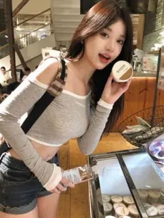 春セクシー✭アシメ×クロスキャミソールシャツ✮スリムタイト オフショルダー