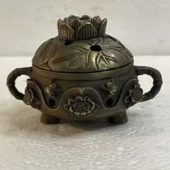 Item thumbnail for item b8daa78a-85a7-4f6b-b20f-f129eab21253