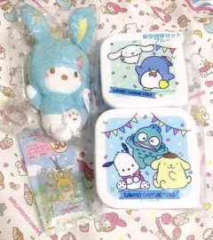 サンリオ くじ タッパー ポチャッコぬいぐるみ タキシードサム アクキー