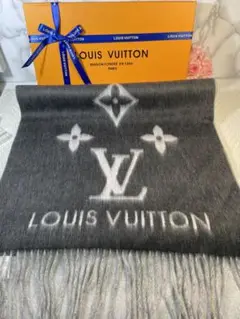 LOUIS VUITTON ルイヴィトン マフラー