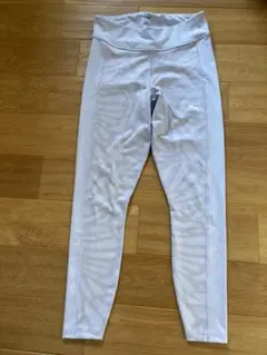 PUMA ホワイト スキニーパンツ Lサイズ
