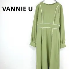 Item thumbnail for item 29c0ca56-3759-401a-aa4a-8fa7bc18ff48