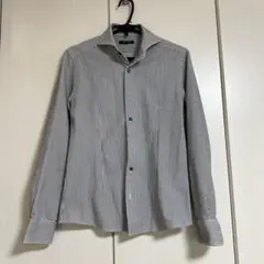 シャツ　細身