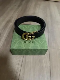 GUCCI ブラック ダブルGロゴベルト