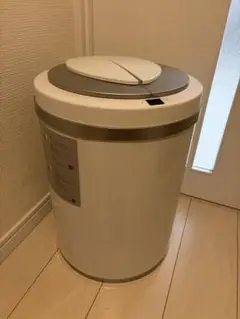 ジータ ZiiA 自動開閉 ゴミ箱 30L ホワイト
