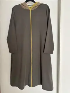 フード付きワンピース