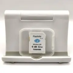 東芝 無線LAN搭載SDHCメモリーカードFlash Air 32GB