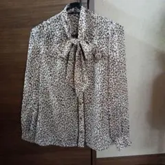 NATURAL BEAUTY BASIC ヒョウ柄ブラウス Mサイズ