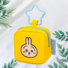 ちいかわ カラビナつき刺繍スクエアミニポーチ うさぎ