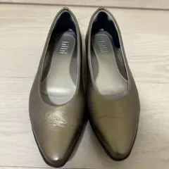 ポインテッドエアフラット　ゴールド