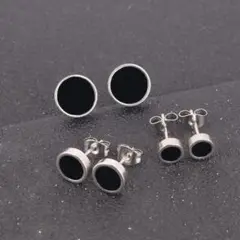 【お得な3組セット】【男女兼用】黒 ワンポイント ピアス 丸 円