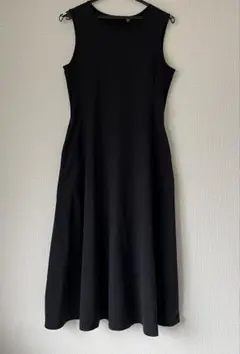 UNIQLO ノースリーブロングワンピース M ブラック