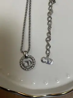 ディオール ネックレス