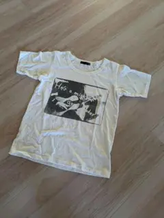 Tシャツ　白　丸襟　ギター柄