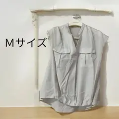 Mサイズ ライトグレー ノーカラーシャツ