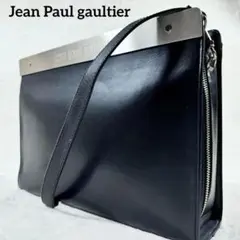 Item thumbnail for item c6cf2dd9-6d83-4fe4-9c7e-4fdce2685838