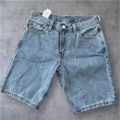 Levi's ライトブルー ショートパンツ