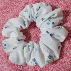 ハンドメイド シュシュ 花柄