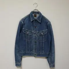 Item thumbnail for item 6657e671-d5b7-4765-8a1d-5ddf57e8c717
