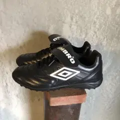 Umbro スニーカー y2k テック スニーカー「HAYK」を発売中 | フットボールブランド アンブロ