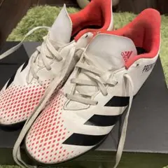 アディダス　サッカー　トレーニングシューズ　サイズ24cm