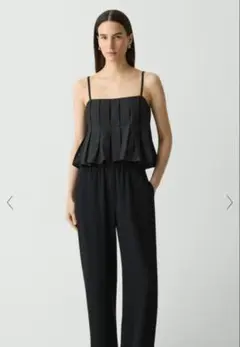 美品Theory Soft Lawn Pleated Cami ブラック