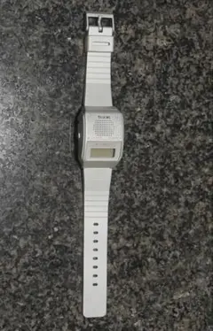 【新品未使用同様不動品　オマケ有】Ultmost TALKiNG Watch