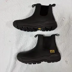 （新品未使用）黒 サイドゴアブーツ 合成素材