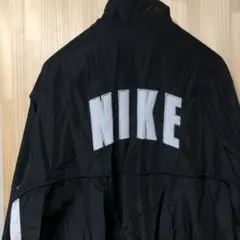 NIKE ナイキ ジャケット ブルゾン スウッシュ ゴツロゴNIKE
