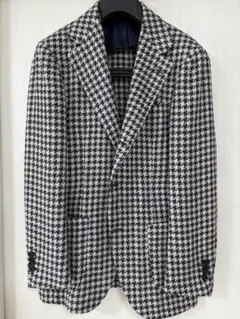 Item thumbnail for item 6b940300-35a7-40a4-b14e-fe95dbc0bade