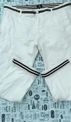 BEAMS HEART XL ホワイトチノパン クロップドパンツ